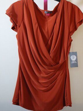 Vince Camuto Wrap Style Short Sleeve Top, Rust Orange - NWTs, Size Small